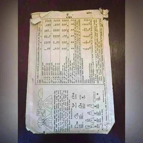 1950’s Sewing Pattern - Picture 2 of 2